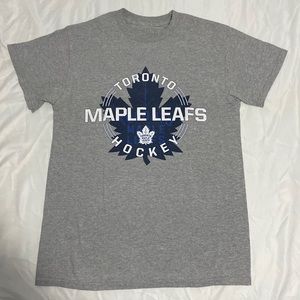 Toronto maple leafs shirt size small worn once